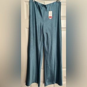 Vince cocktail pant…never worn!